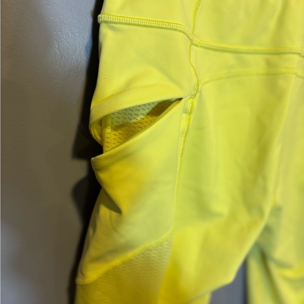 Athleta Cropped Activewear Leggings - Picture 3 of 10